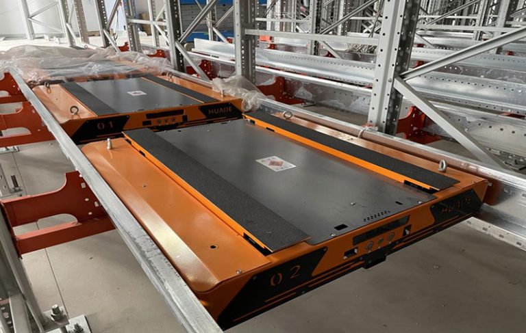 Pallet-type-four-way-shuttle
