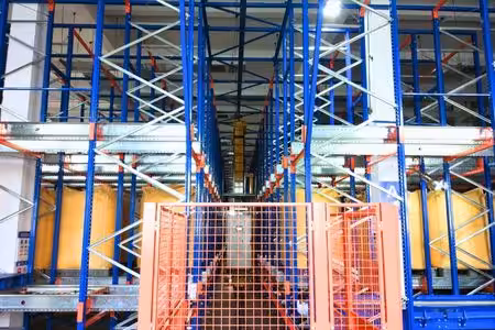 Automated Warehouse with Stacker Crane