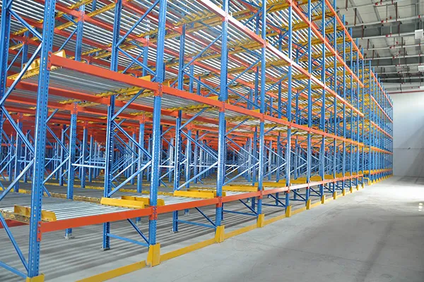 Gravity flow racking