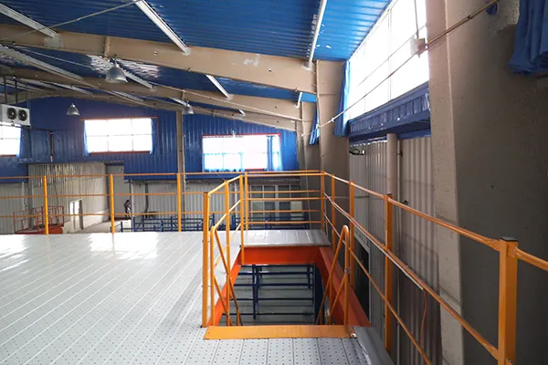 Warehouse steel mezzanine floor