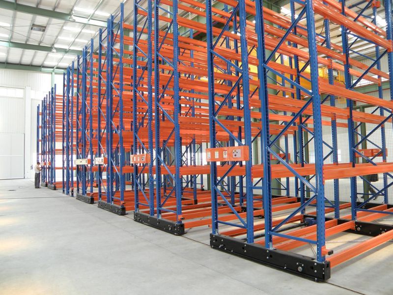 Electric mobile racking