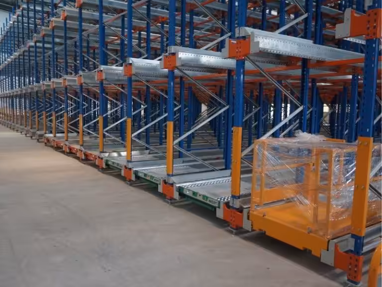 Intelligent shuttle rack system