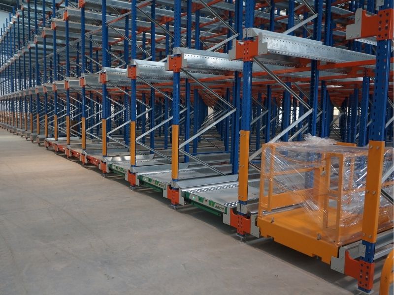 Intelligent shuttle rack system