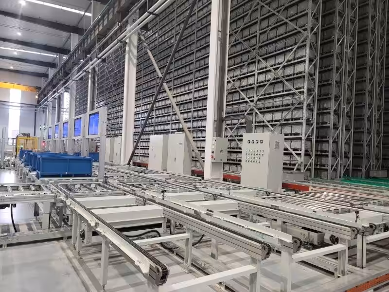 Chain conveyors