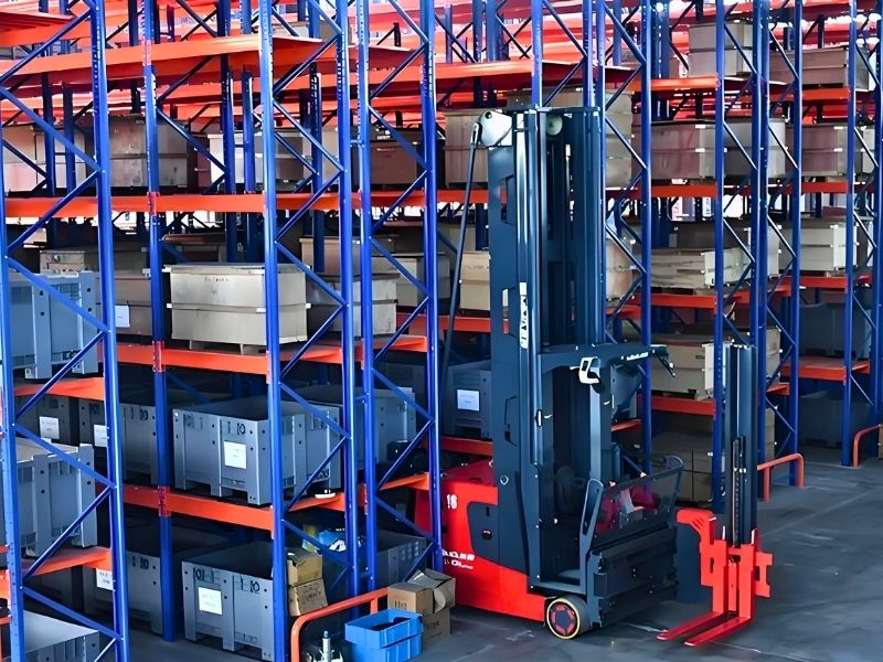 VNA Racking work with forklifts