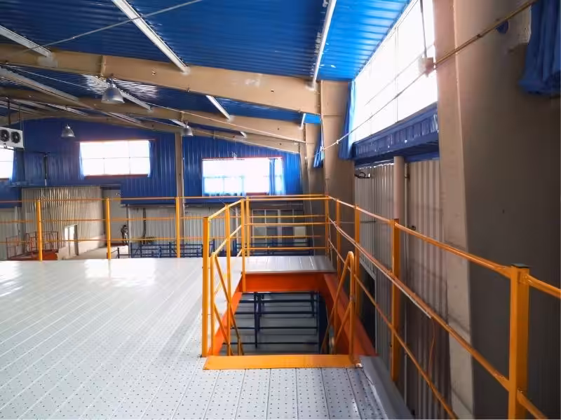 Warehouse steel mezzanine floor