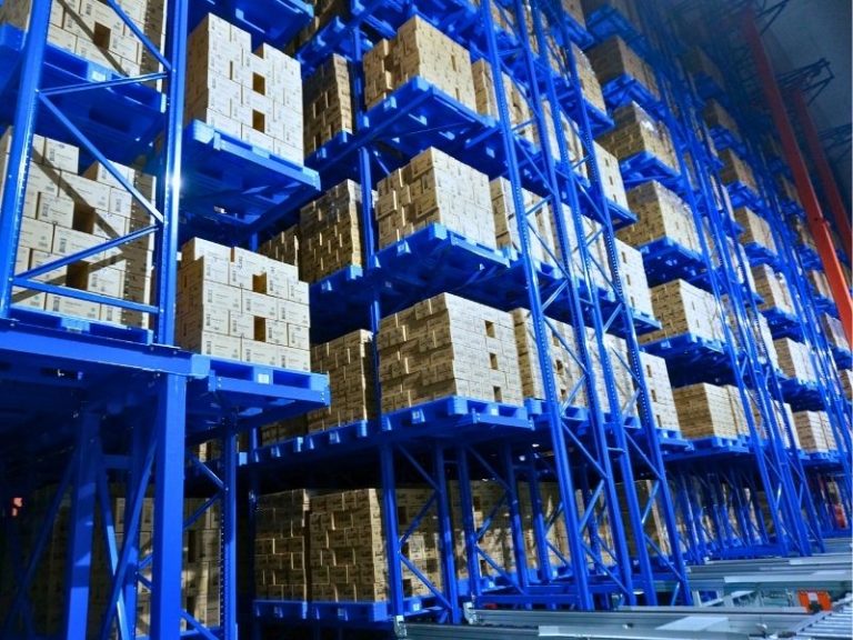 Deep freeze warehouse