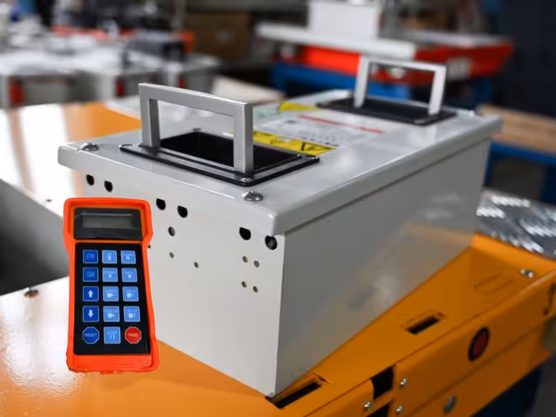 The shuttle remote control and battery