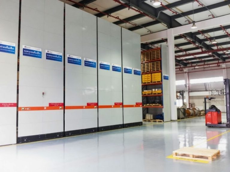 Powered Mobile Pallet Racking