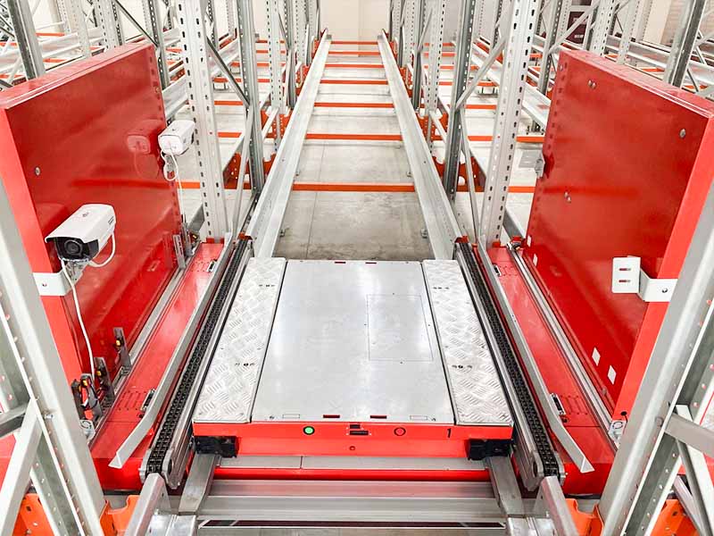 Mother-Child Shuttle System for Deep Lane Pallet Storage