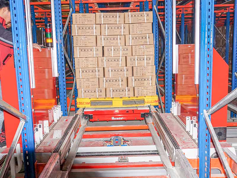 Radio Shuttle System for Deep Lane Pallet Storage