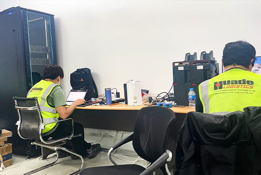 WMS and WCS system integration testing during warehouse automation software commissioning