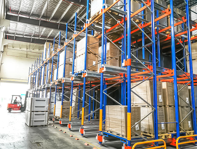 Shuttle-Assisted Pallet ASRS with Shuttle Racking